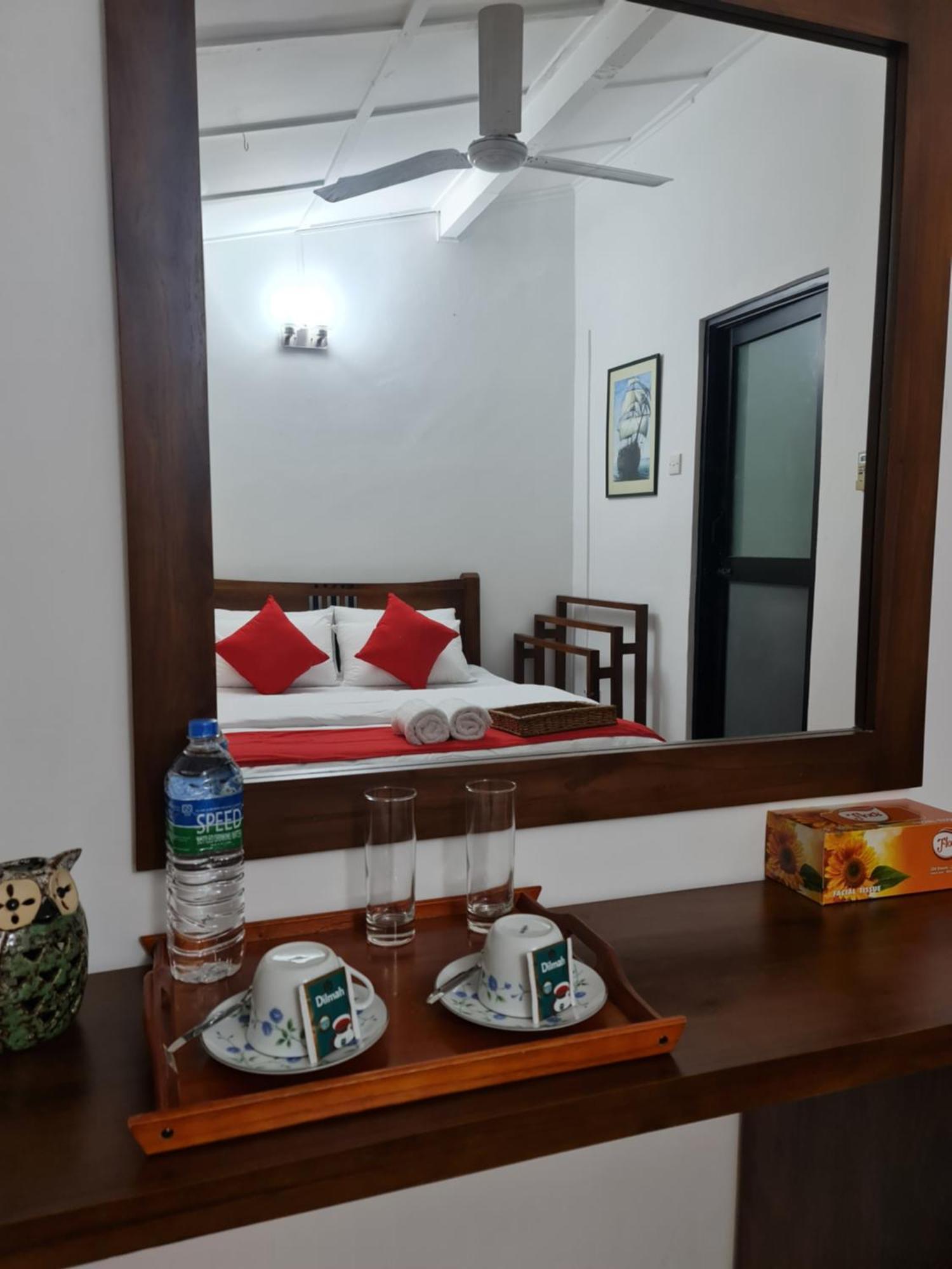 Hello Kandy Homestay Exterior foto